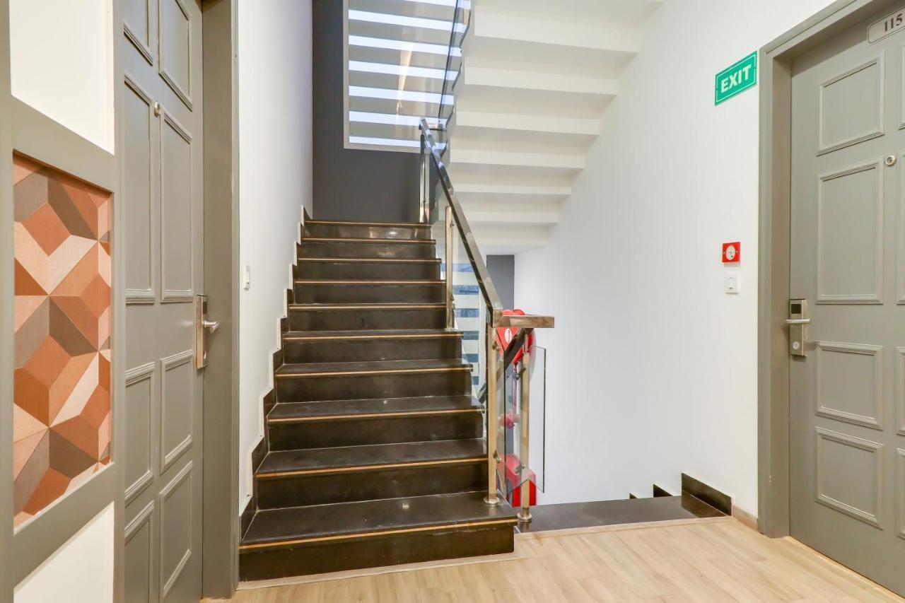 Chinhat Super Townhouse Jashn酒店 外观 照片
