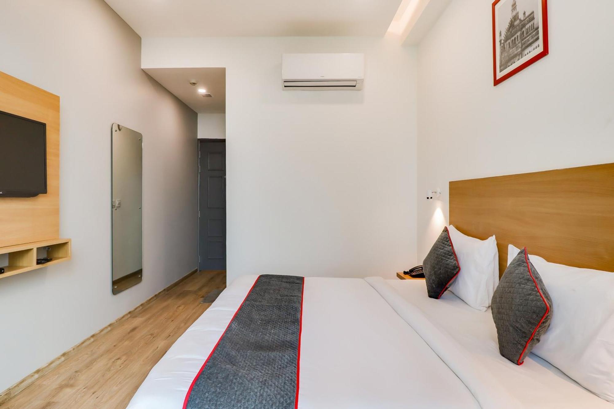 Chinhat Super Townhouse Jashn酒店 外观 照片