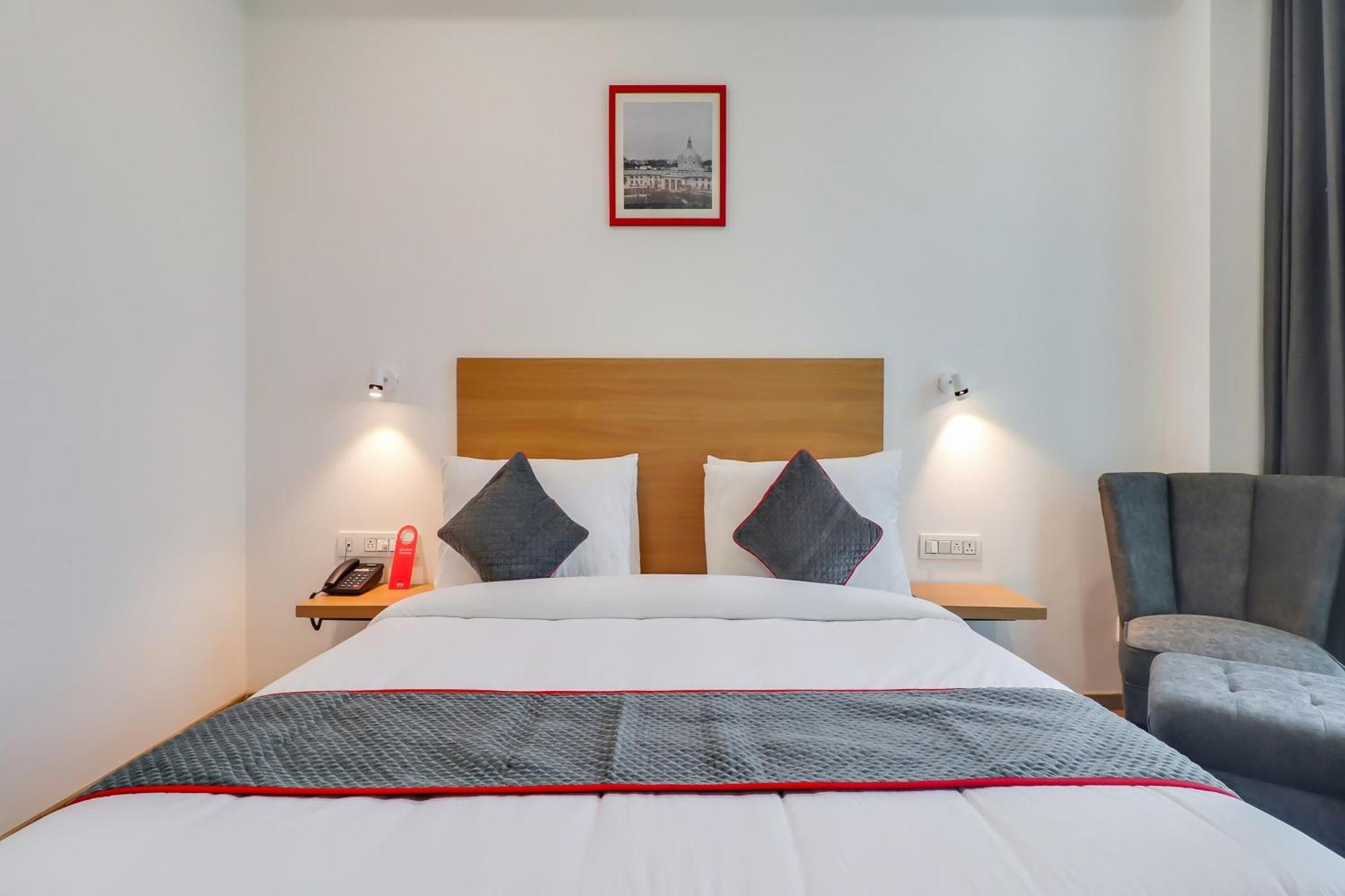 Chinhat Super Townhouse Jashn酒店 外观 照片