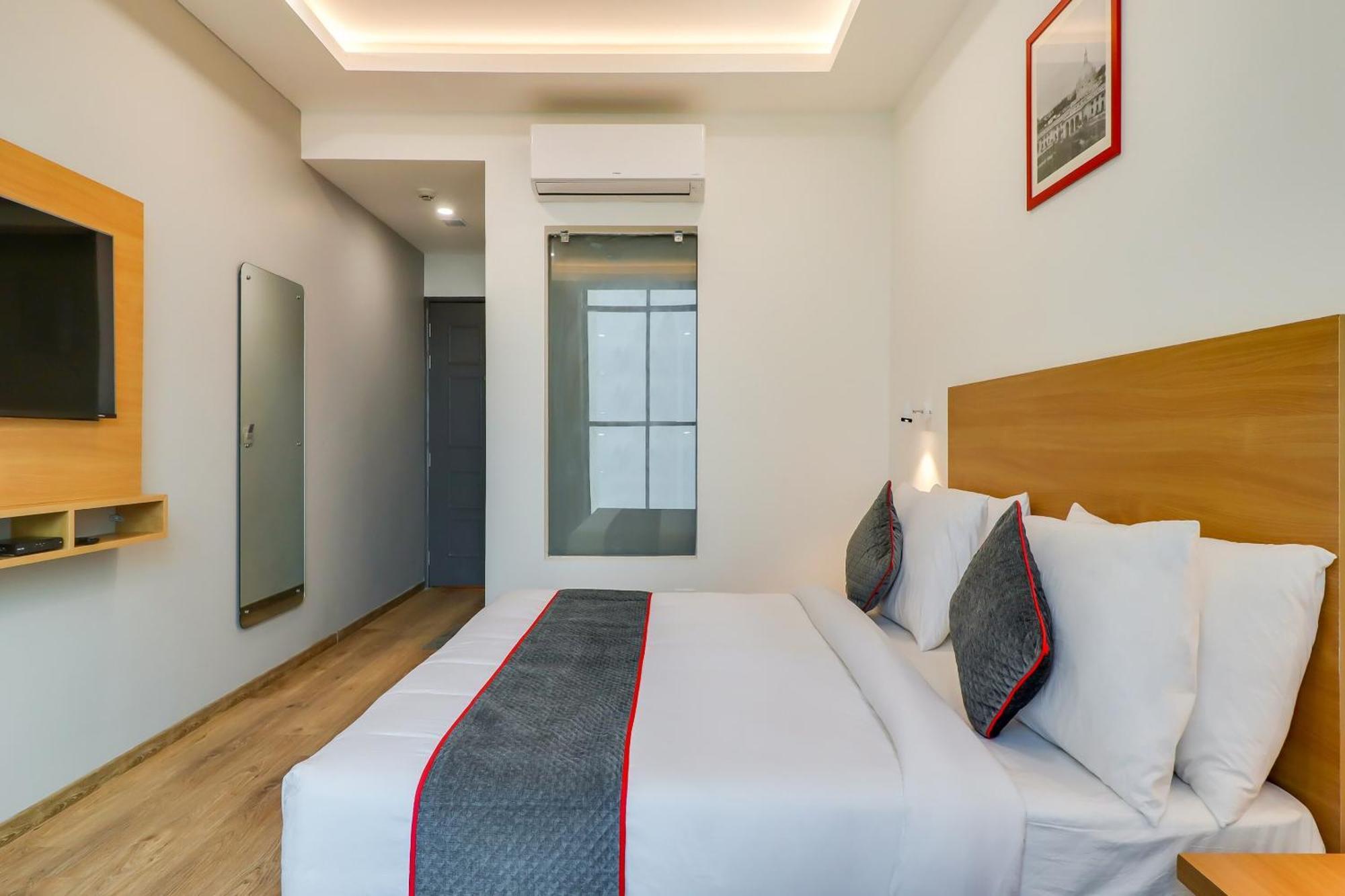 Chinhat Super Townhouse Jashn酒店 外观 照片