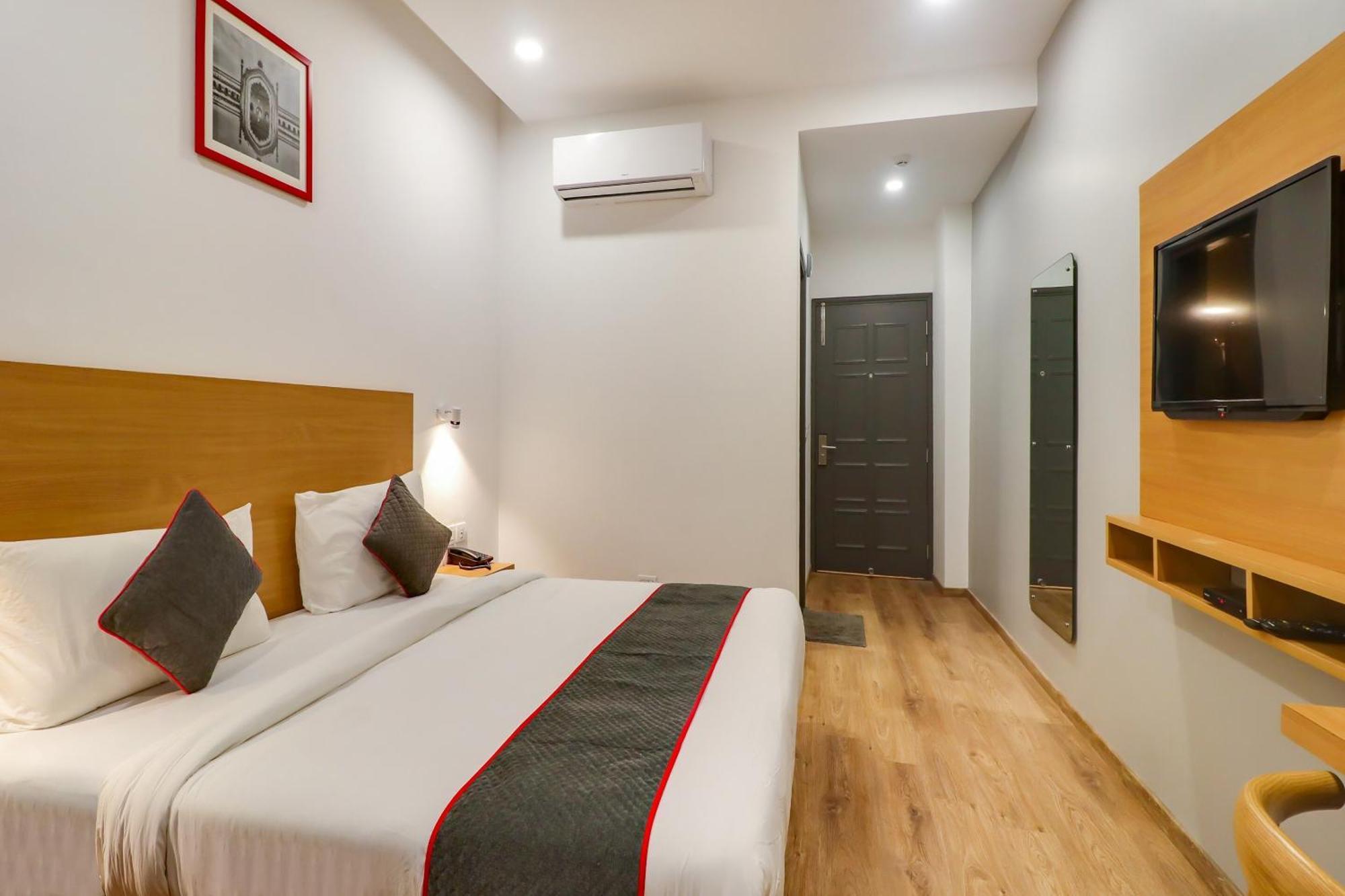 Chinhat Super Townhouse Jashn酒店 外观 照片