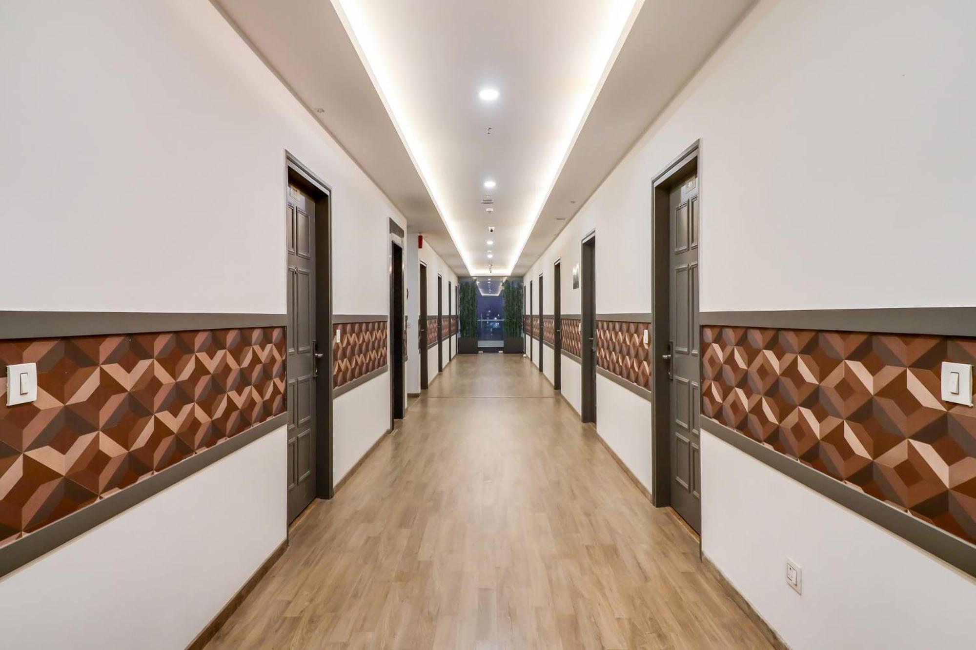 Chinhat Super Townhouse Jashn酒店 外观 照片